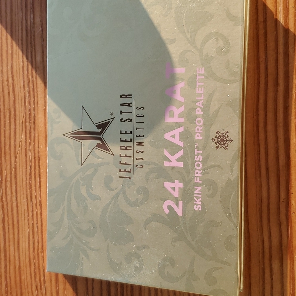 Jeffree Star 24 Karat Skin Frost Pro Palette